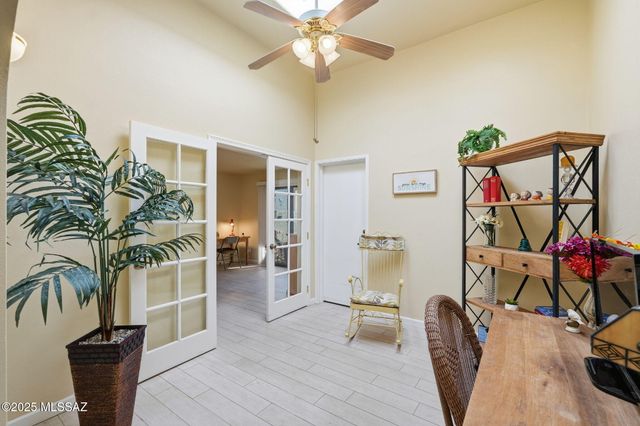 7808 N La Cañada Drive, Tucson, AZ 85704