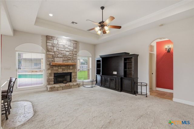 108 Lakeway Court, Victoria, TX 77905