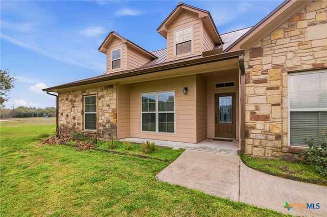 108 Lakeway Court, Victoria, TX 77905