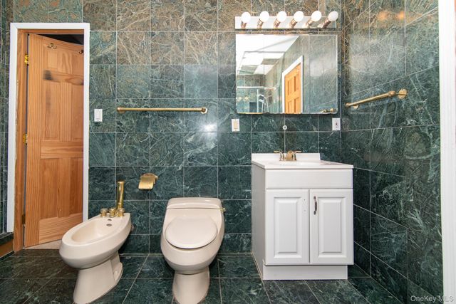 172 Farmingdale Road, Blooming Grove, NY 10914