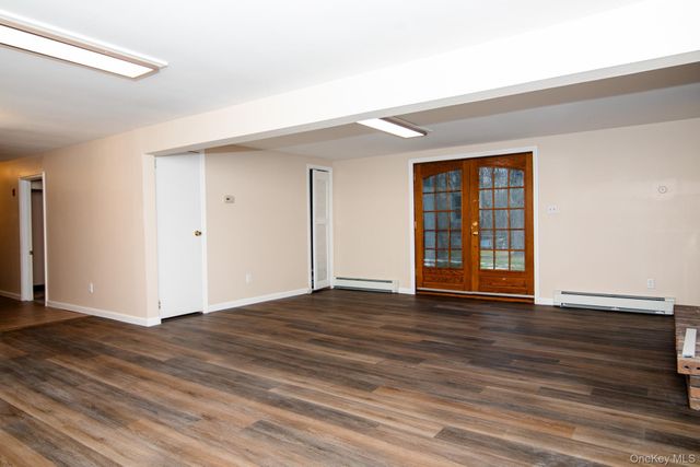 172 Farmingdale Road, Blooming Grove, NY 10914