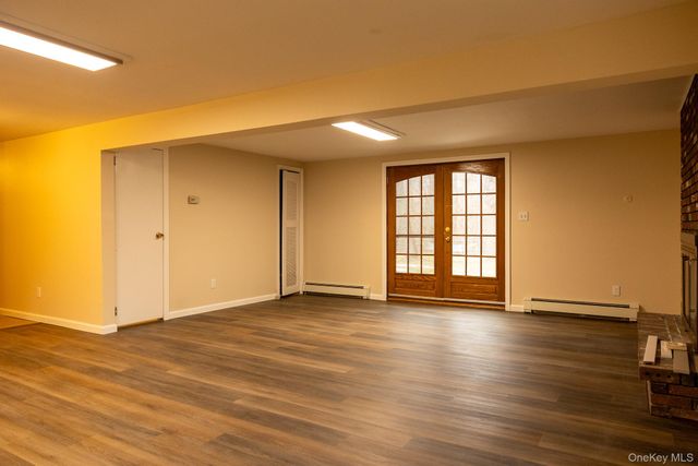 172 Farmingdale Road, Blooming Grove, NY 10914