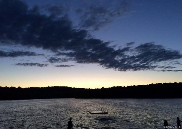 172 Farmingdale Road, Blooming Grove, NY 10914