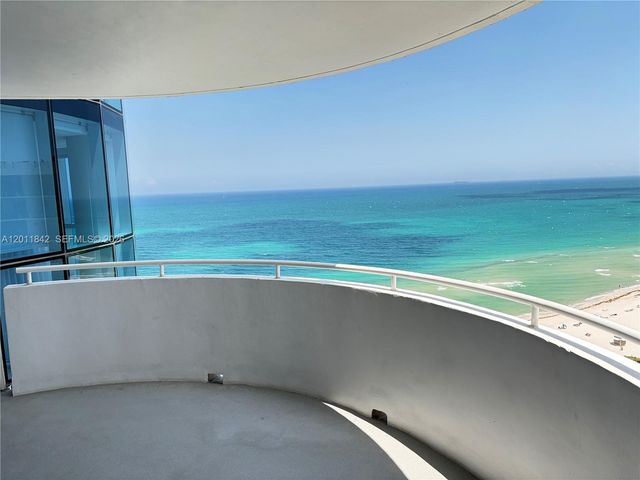 6301 Collins Ave 2203, Miami Beach, FL 33141