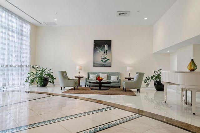 6301 Collins Ave 2203, Miami Beach, FL 33141