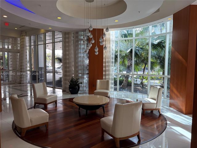 6301 Collins Ave 2203, Miami Beach, FL 33141