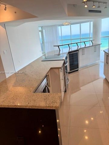 6301 Collins Ave 2203, Miami Beach, FL 33141