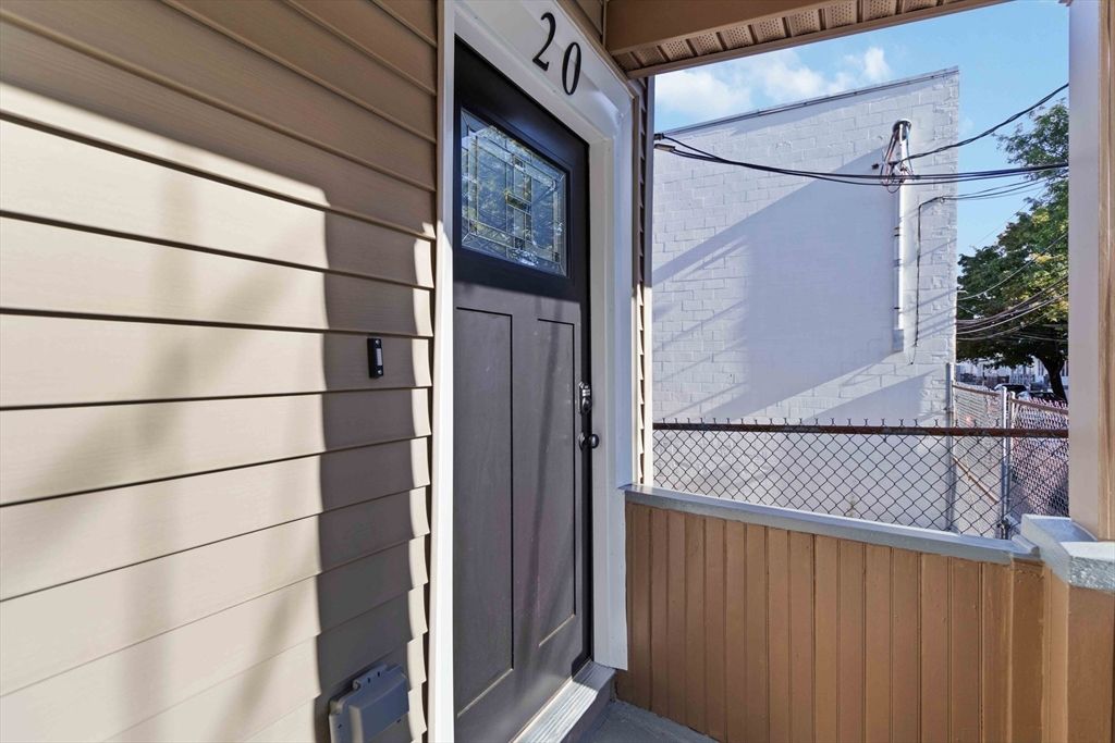 20 Alston 20, Somerville, MA 02143