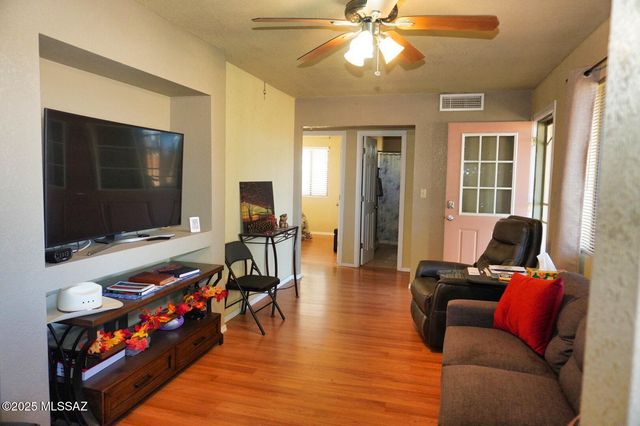 5215 E Sunizona Avenue, Pearce, AZ 85625