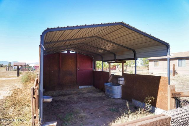 5215 E Sunizona Avenue, Pearce, AZ 85625