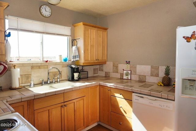 5215 E Sunizona Avenue, Pearce, AZ 85625