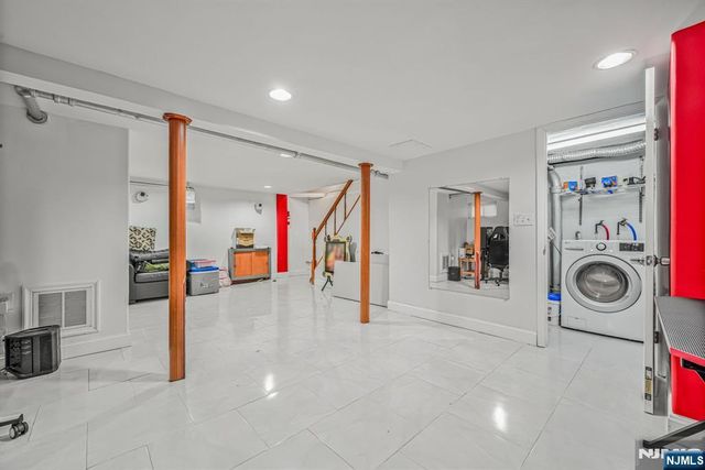 512 Tilden Avenue, Teaneck, NJ 07666