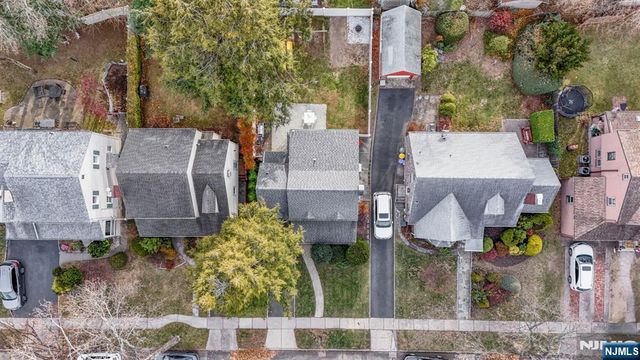 512 Tilden Avenue, Teaneck, NJ 07666