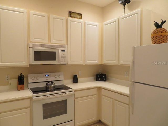 603 NEW PROVIDENCE 603, Davenport, FL 33897