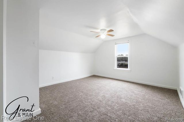13926 Rockdale Street, Detroit, MI 48223