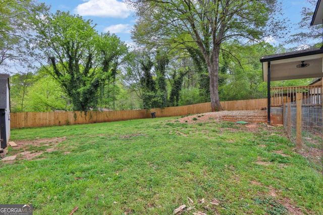 447 Warren Rd, Lawrenceville, GA 30044