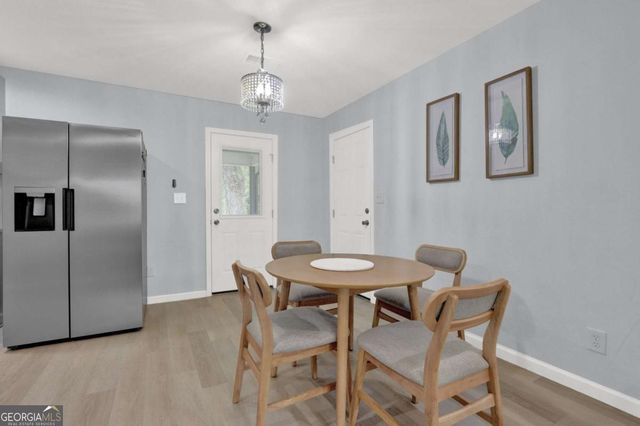 447 Warren Rd, Lawrenceville, GA 30044