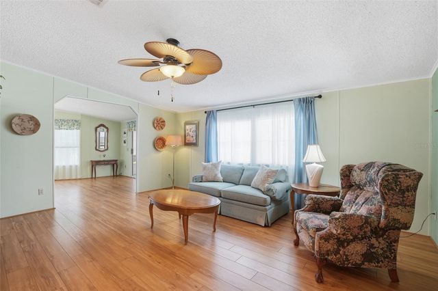 452 SHARKS POINT, North Port, FL 34287