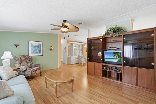 452 SHARKS POINT, North Port, FL 34287