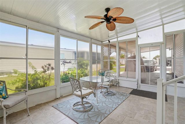 452 SHARKS POINT, North Port, FL 34287