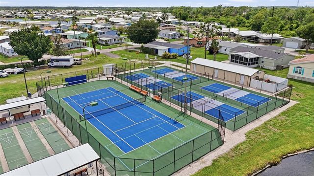 452 SHARKS POINT, North Port, FL 34287