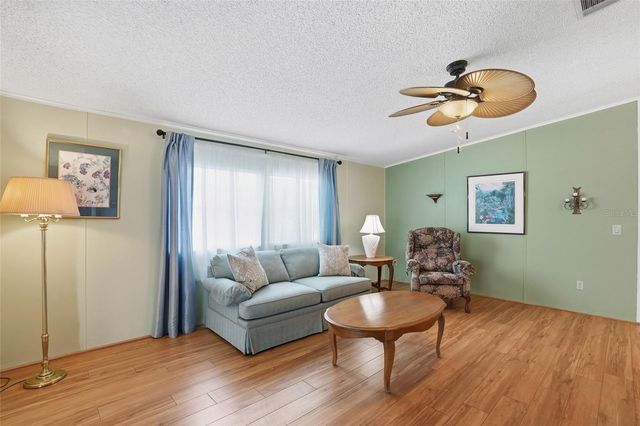 452 SHARKS POINT, North Port, FL 34287