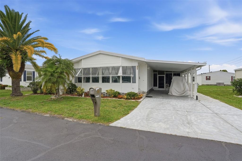 452 SHARKS POINT, North Port, FL 34287