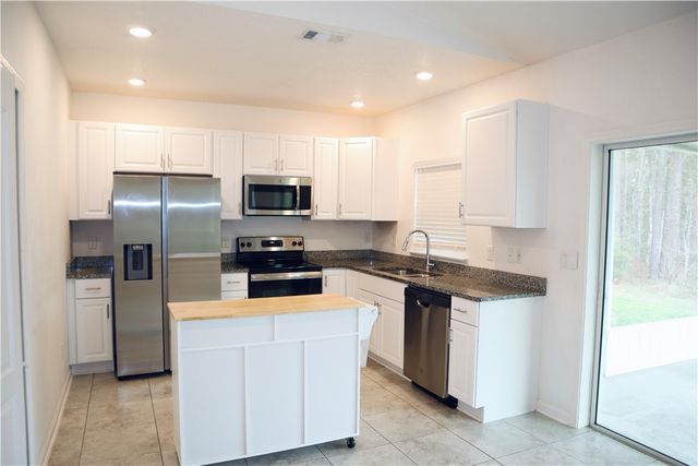 209 Sugar Maple Way, Kingsland, GA 31548