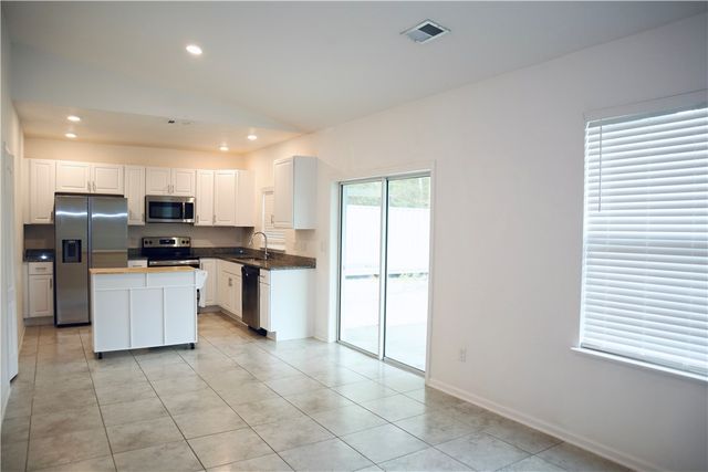 209 Sugar Maple Way, Kingsland, GA 31548