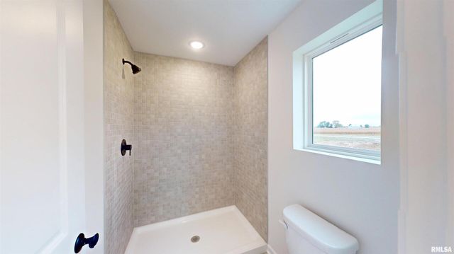 5922 BUTTERFIELD Court, Bettendorf, IA 52722