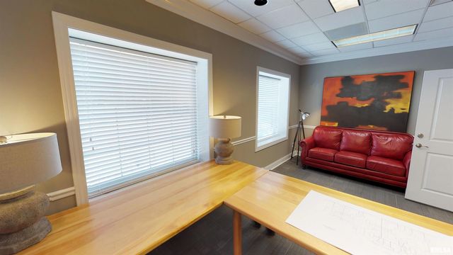 329 NEW Street, Springfield, IL 62704