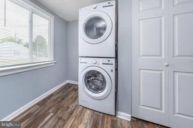 277 S RIVER WALK, Penns Grove, NJ 08069