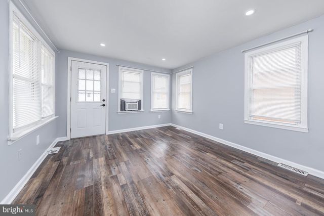 277 S RIVER WALK, Penns Grove, NJ 08069