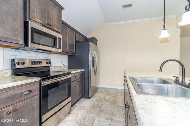 2721 Ardwick Drive, Hephzibah, GA 30815