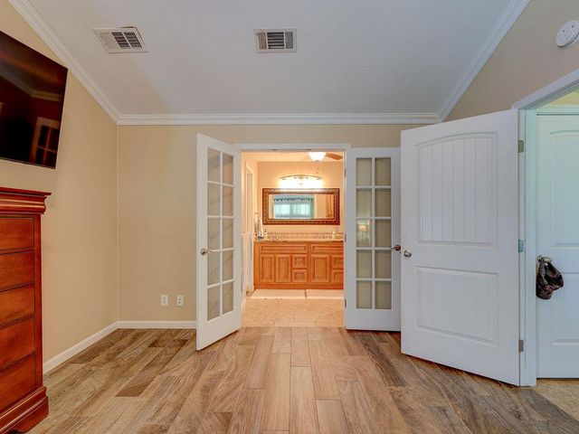 1002 Deep Wood DR, Round Rock, TX 78681