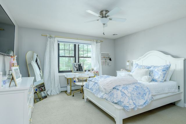 21 Round Table Road, Shrewsbury, MA 01545
