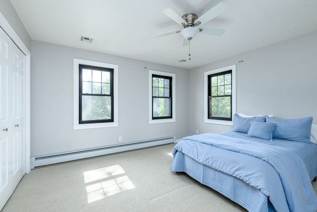21 Round Table Road, Shrewsbury, MA 01545