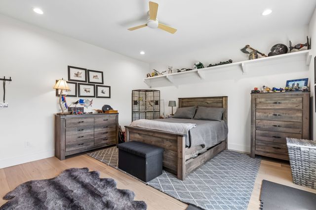 300 Foxborough Lane, Southlake, TX 76092