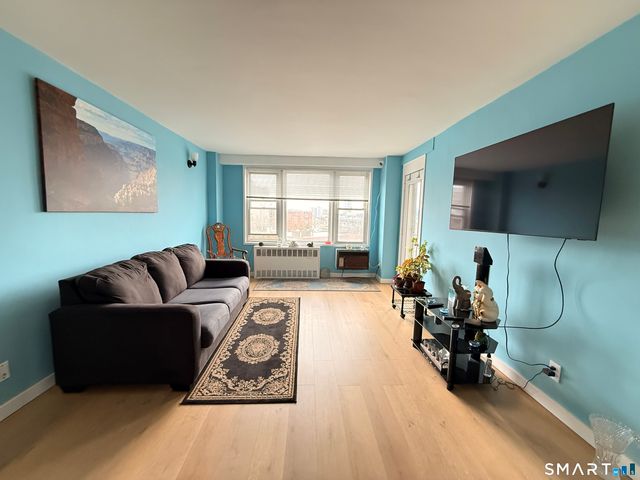 91 Strawberry Hill Avenue 841, Stamford, CT 06902