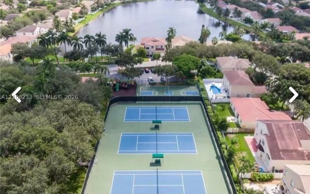 5333 SW 34th Ave, Hollywood, FL 33312
