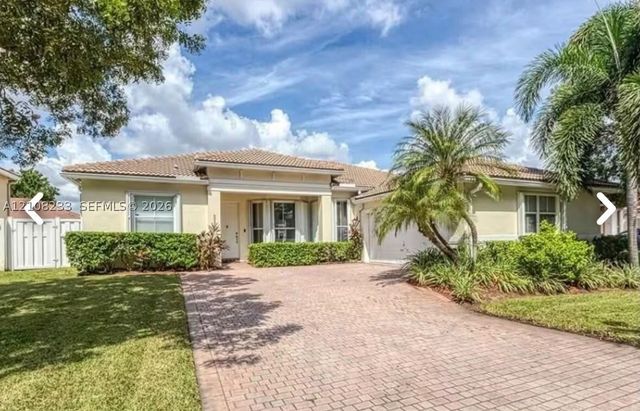 5333 SW 34th Ave, Hollywood, FL 33312