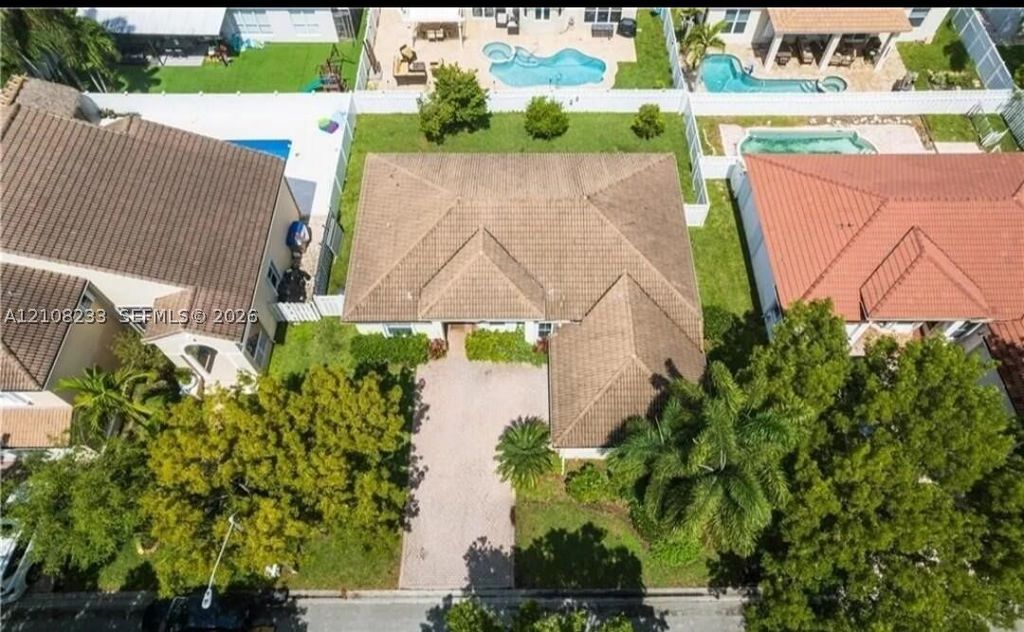 5333 SW 34th Ave, Hollywood, FL 33312
