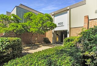400 74th Street 106, Downers Grove, IL 60516