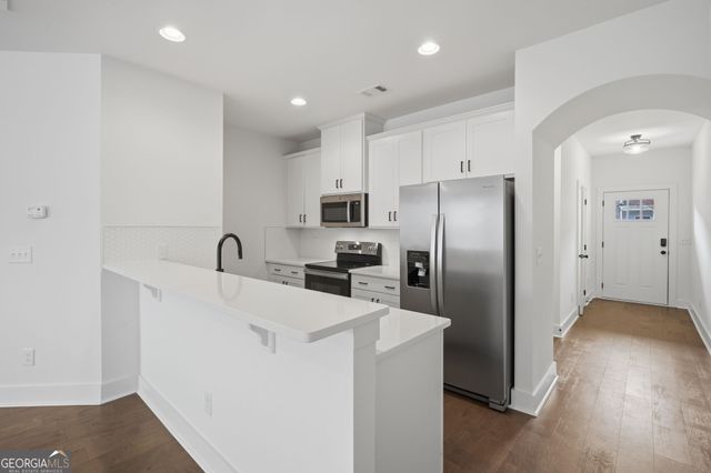 6400 Shalks Crossing Drive, Lithonia, GA 30058