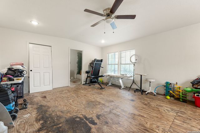 170 DORSEY ST, San Antonio, TX 78221
