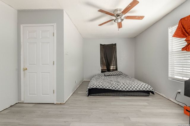 170 DORSEY ST, San Antonio, TX 78221