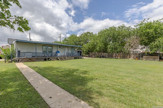 170 DORSEY ST, San Antonio, TX 78221
