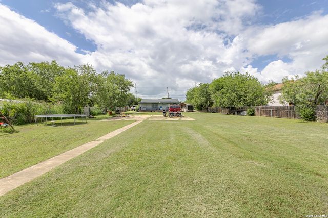 170 DORSEY ST, San Antonio, TX 78221