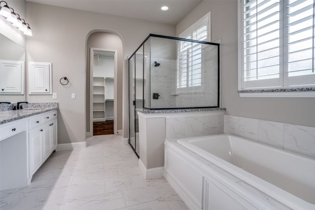 1071 Jennala Drive, Frisco, TX 75036