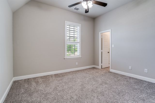 1071 Jennala Drive, Frisco, TX 75036